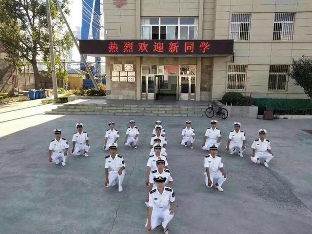 国防教育预备班（定向培养直招士官）开始报名了，初中毕业可就读