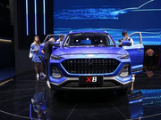 嘉悦X8 采用思皓LOGO 外观造型时尚前卫