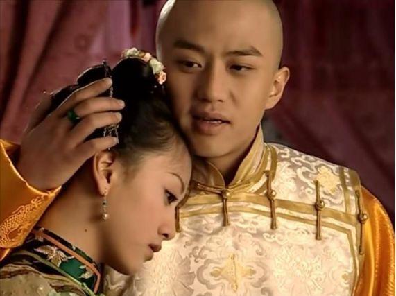 她与邓超分手后，先嫁李光洁在嫁刘烨，如今41岁却又成单身！