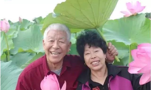 可怜的张洪杰遭妻子“骗婚”，被子女啃老，如今75岁还坚持拍戏