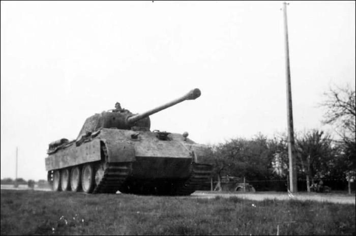 盟军在诺曼底碰上的“硬骨头”武装党卫队第12装甲师