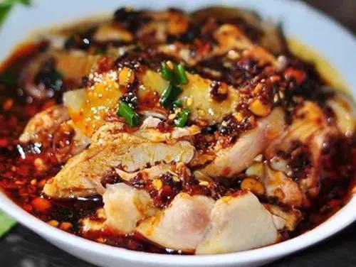 吃货美食：口水鸡、生汆丸子汤、家常香辣豆腐、葱油白切鸡的做法