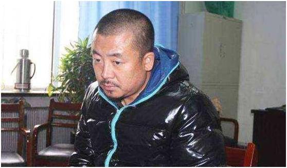 《潜伏》知名演员竟是潜逃13年逃犯,还与刘晓庆、杨幂等都有合作?