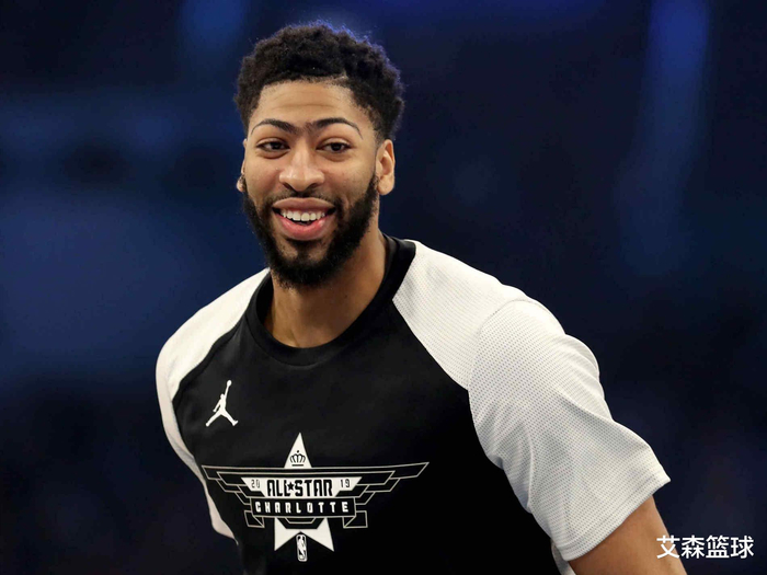 浓眉塔图姆联手爆发统治攻防两端