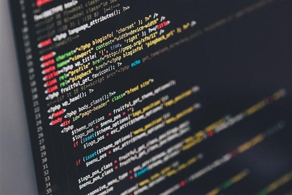 探索C语言的深度，源码阅读能揭示哪些编程秘诀？