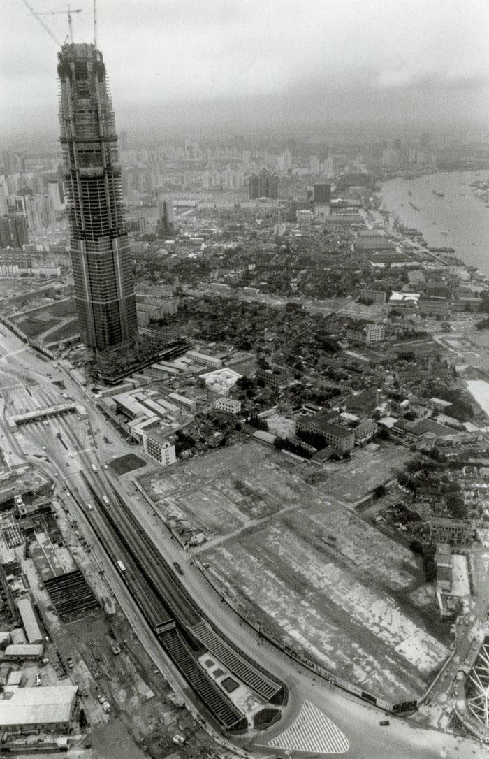 从东方明珠电视塔上俯瞰,1997年