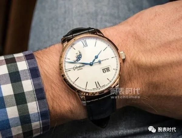 机械表自动还是手动好？