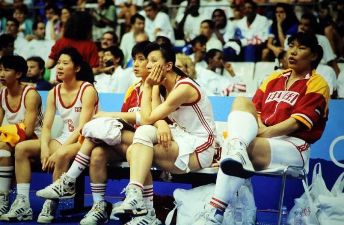 历史记忆 | 1992年中国女篮勇夺奥运会银牌！