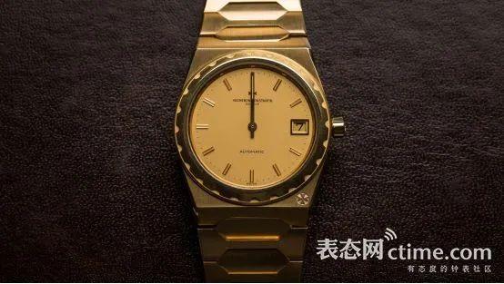 从1977年到1985年间,该型号总共推出了500枚钢款,120枚间金款和100枚黄金款