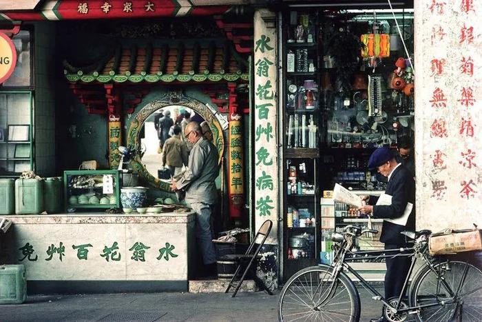 英国摄影师镜头下，七、八十年代的香港