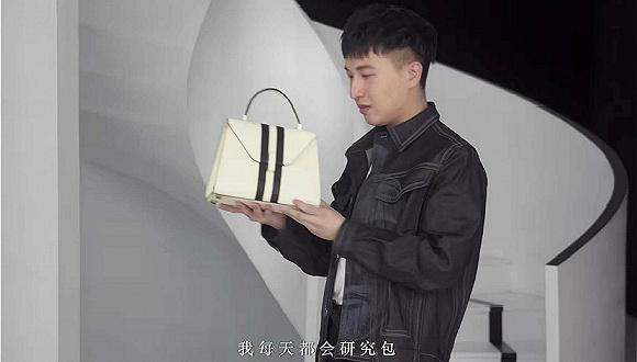 图片来源:NET-A-PORTER