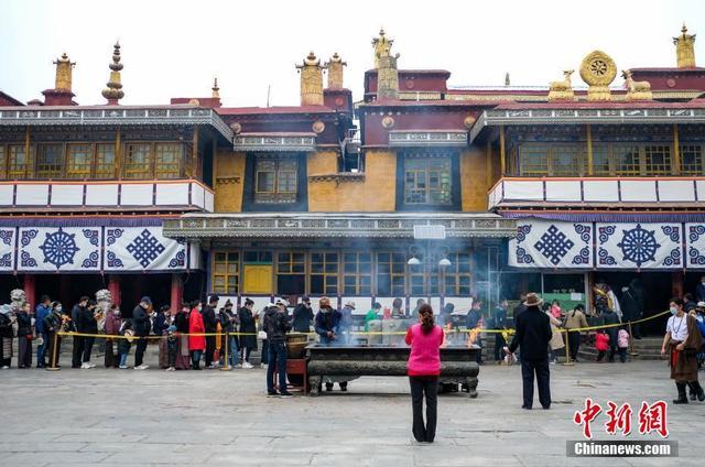 拉萨市逐步恢复开放主城区寺庙