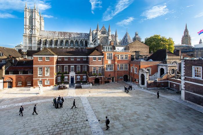 英国威斯敏斯特公学(Westminster)。