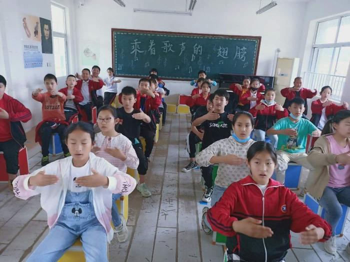 8所音乐教室落户潍城农村学校