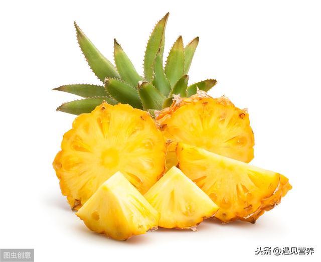 菠萝用盐水泡,到底好不好?教您2招,让菠萝更甜更干净