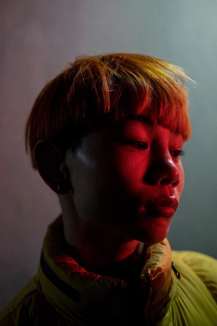 ▲霓虹灯下的Coco
