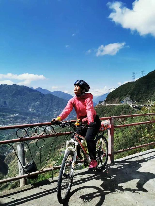 旅行达人｜心雨：骑行川藏线29天，昨晚成功抵达拉萨