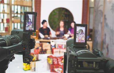 向世界展示多面海南 非遗追上新潮流
