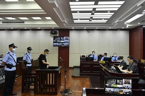 南昌“邹氏兄弟”黑社会组织犯罪案宣判，21人获刑主犯死缓