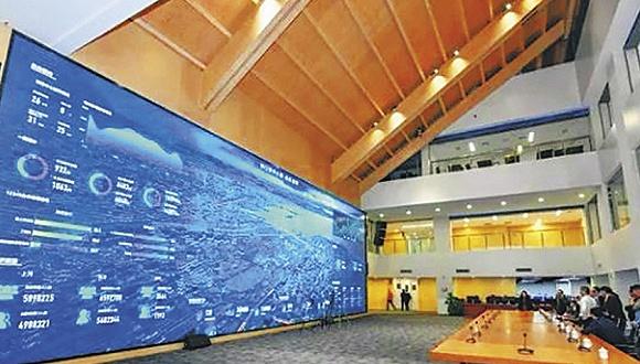 海口市民游客中心“海口城市大脑”大屏幕。图片来源:受访者供图