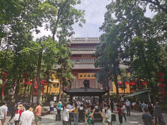 杭州灵隐寺今起有序恢复开放,手把手教你如何预约