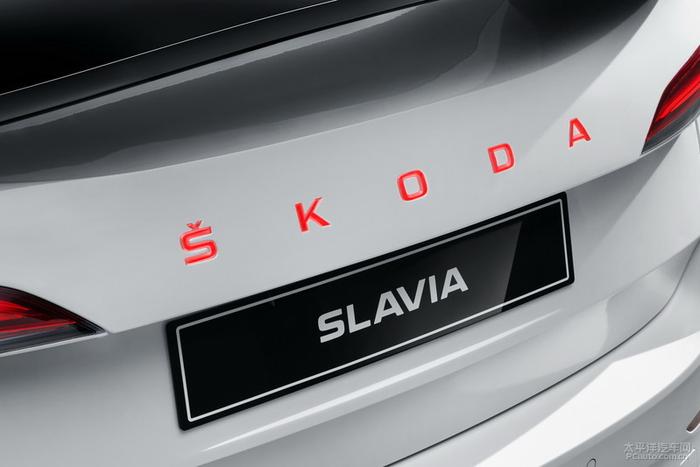 斯柯达全新概念车定名SLAVIA 基于SCALA魔改