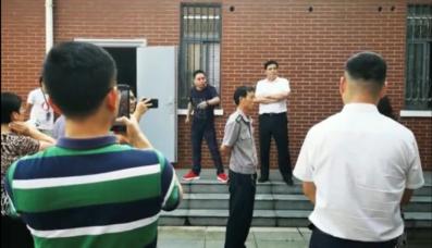 6月15日冲突现场视频截图。受访者供图