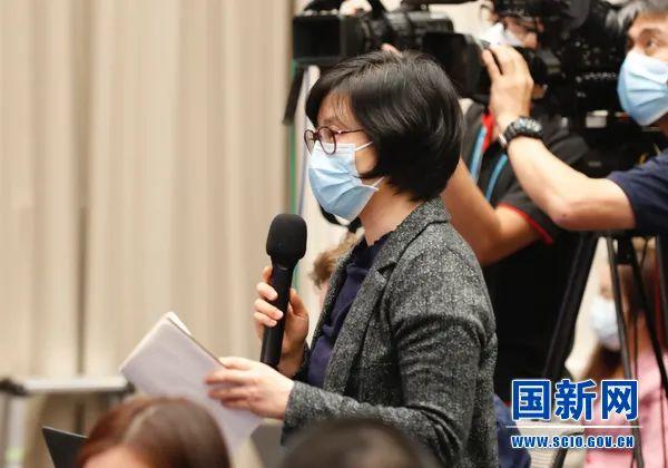 香港星岛日报记者提问(图源:国新网)