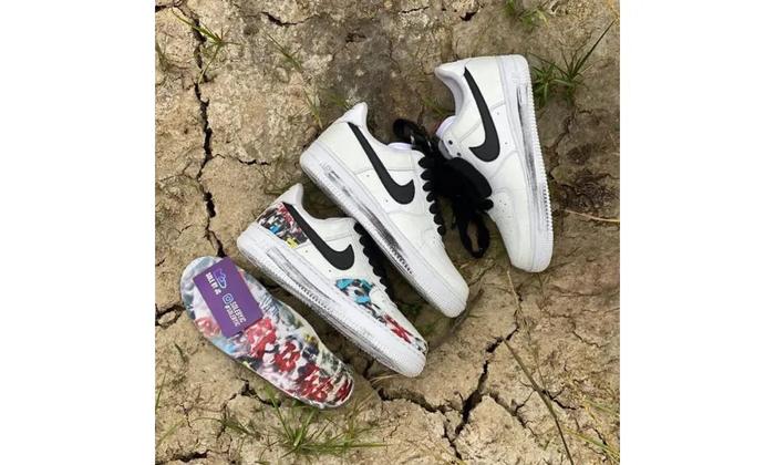 潮闻快食 | 不是银色？PEACEMINUSONE x Nike Air Force 1 最新实物图曝光