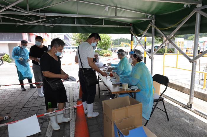 新增本土病例127例！香港亚博馆改“方舱”，预计72小时内启用