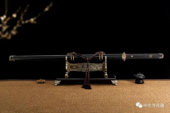 中国古代刀剑巅峰之作——唐横刀！一直被模仿