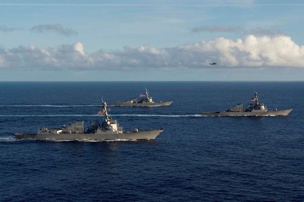美国海军也在试图恢复水面战斗群,但战舰不够用