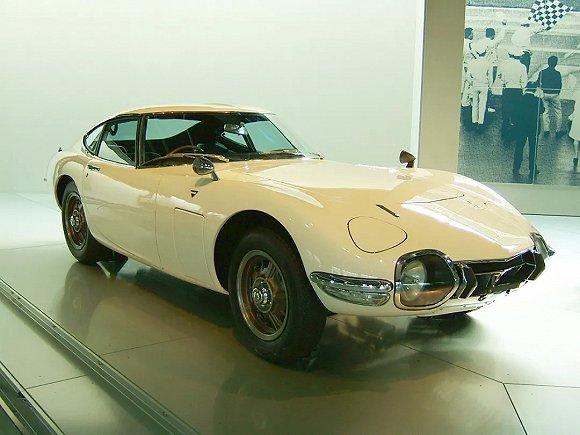 丰田2000GT