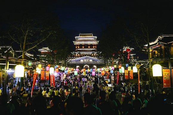 (驻马店皇家驿站)