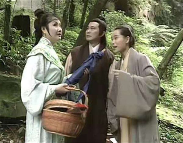 新白娘子传奇：李公甫和许姣容婚后的生活才是凡人们向往的样子！