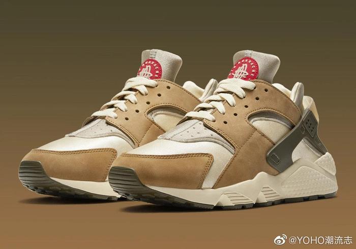 继2000年Stüssy x Nike Air Huarache LE 后……