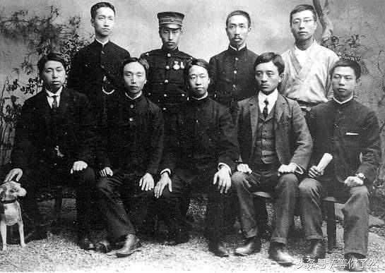 宋教仁：曾以一己之力差点改变中国历史，却在31岁时抱憾而亡