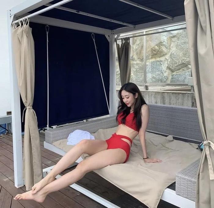 lovelyz组合成员徐智秀