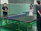 黄晨乒乓球比赛赢后,霸气摔拍带他女朋友去吃饭!