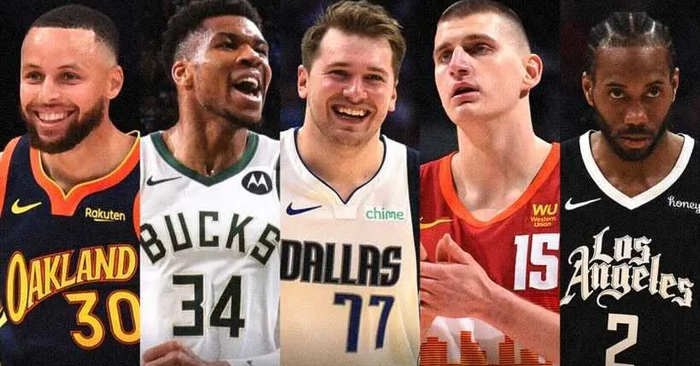 球员巅峰表现战术解析不容错过的经典比赛重现