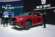 皇冠陆放价格硬刚豪华SUV？