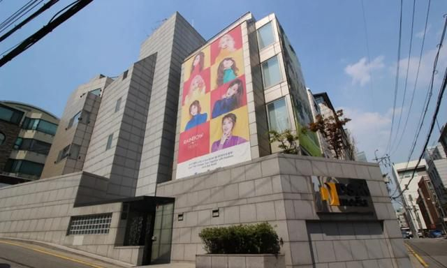 韩媒调查经纪公司大楼总值排名!sm第二?第一名竟是sm三倍!