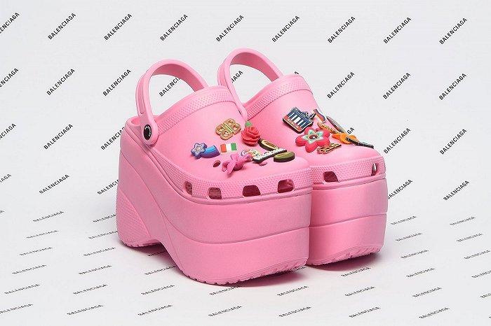 图片来源:Balenciaga