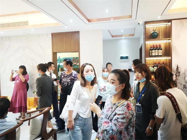 鑫苑樾风华品鉴行_鑫苑又一程小区实景参观_鑫苑置业