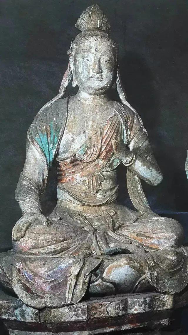 青莲寺彩塑