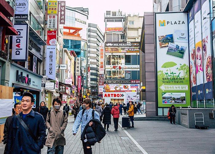 疫情后的韩国明洞地区 图片来源:视觉中国