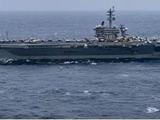台媒：美日航母南海演习 解放军4艘舰船在近距离监控