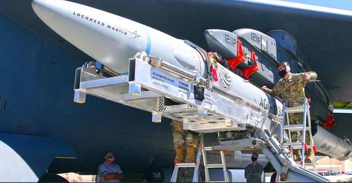 美国正积极研制高超声速武器,图为美国空军研制的AGM-183A空射高超声速导弹。