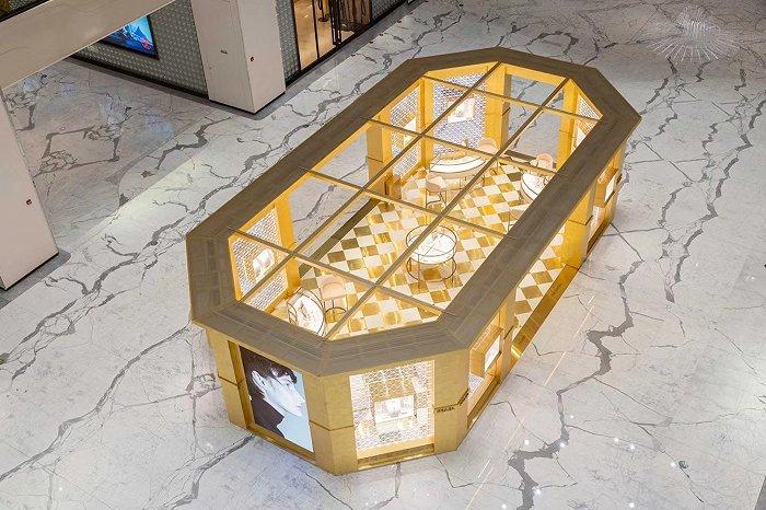 图片来源:PRADA