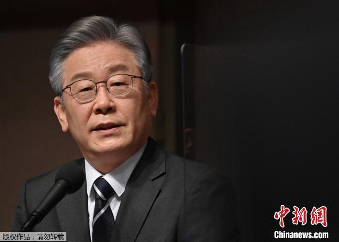 资料图:韩国共同民主党总统候选人李在明。